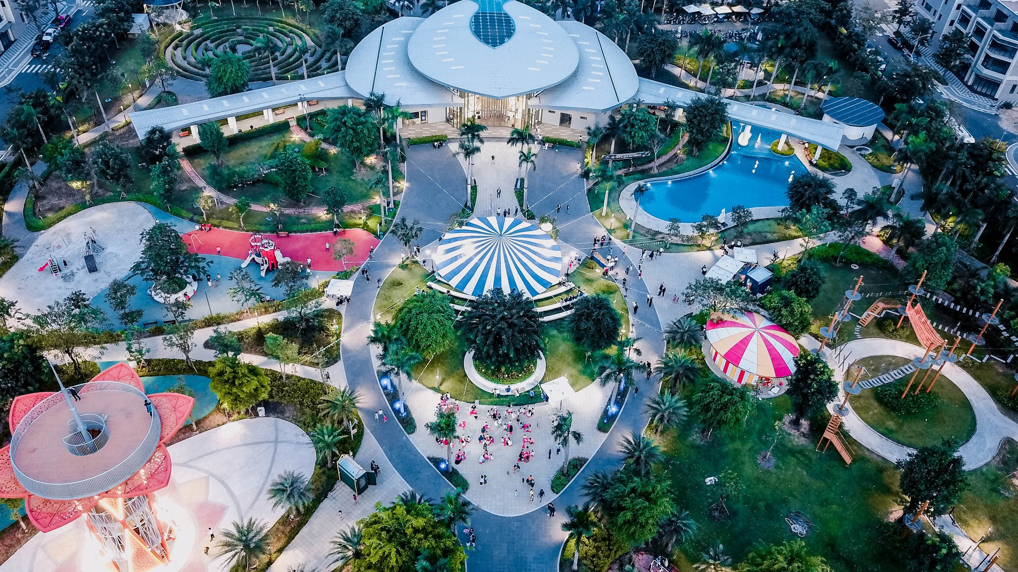 Gem Sky World – một trong những dự án tại vùng kinh tế trọng điểm được nhiều nhà đầu tư quan tâm
