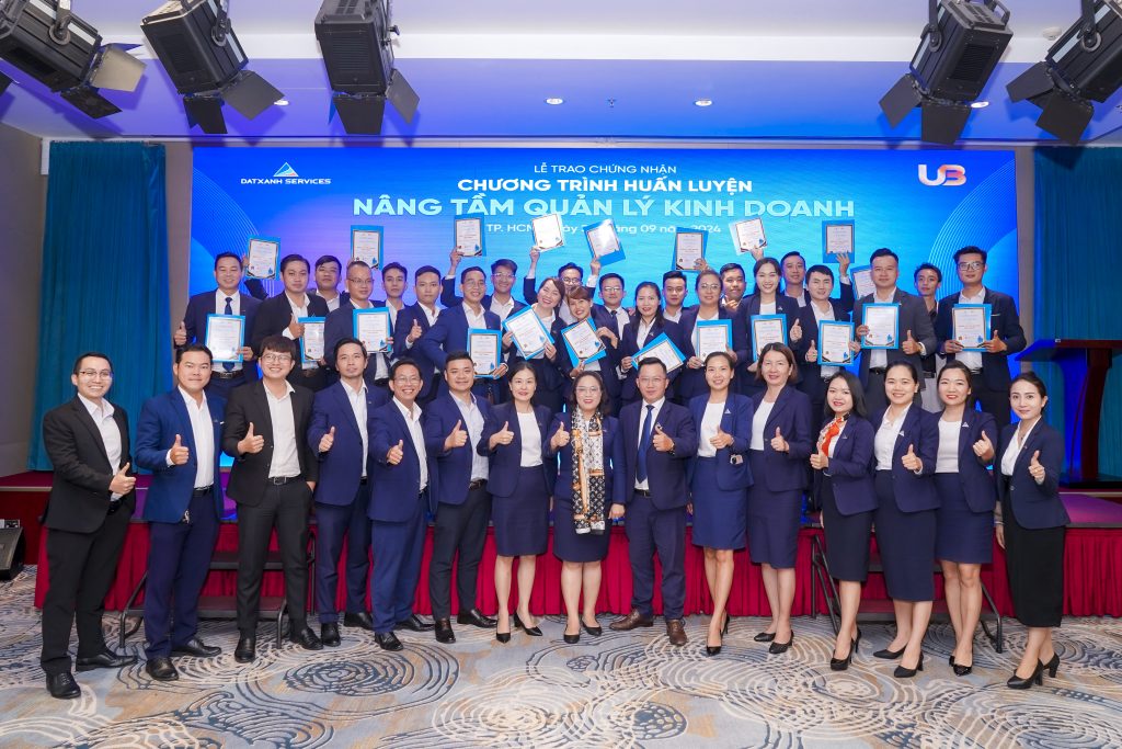 Lễ Tổng kết Chương trình huấn luyện “NÂNG TẦM QUẢN LÝ KINH DOANH UP TO BEST 2024”